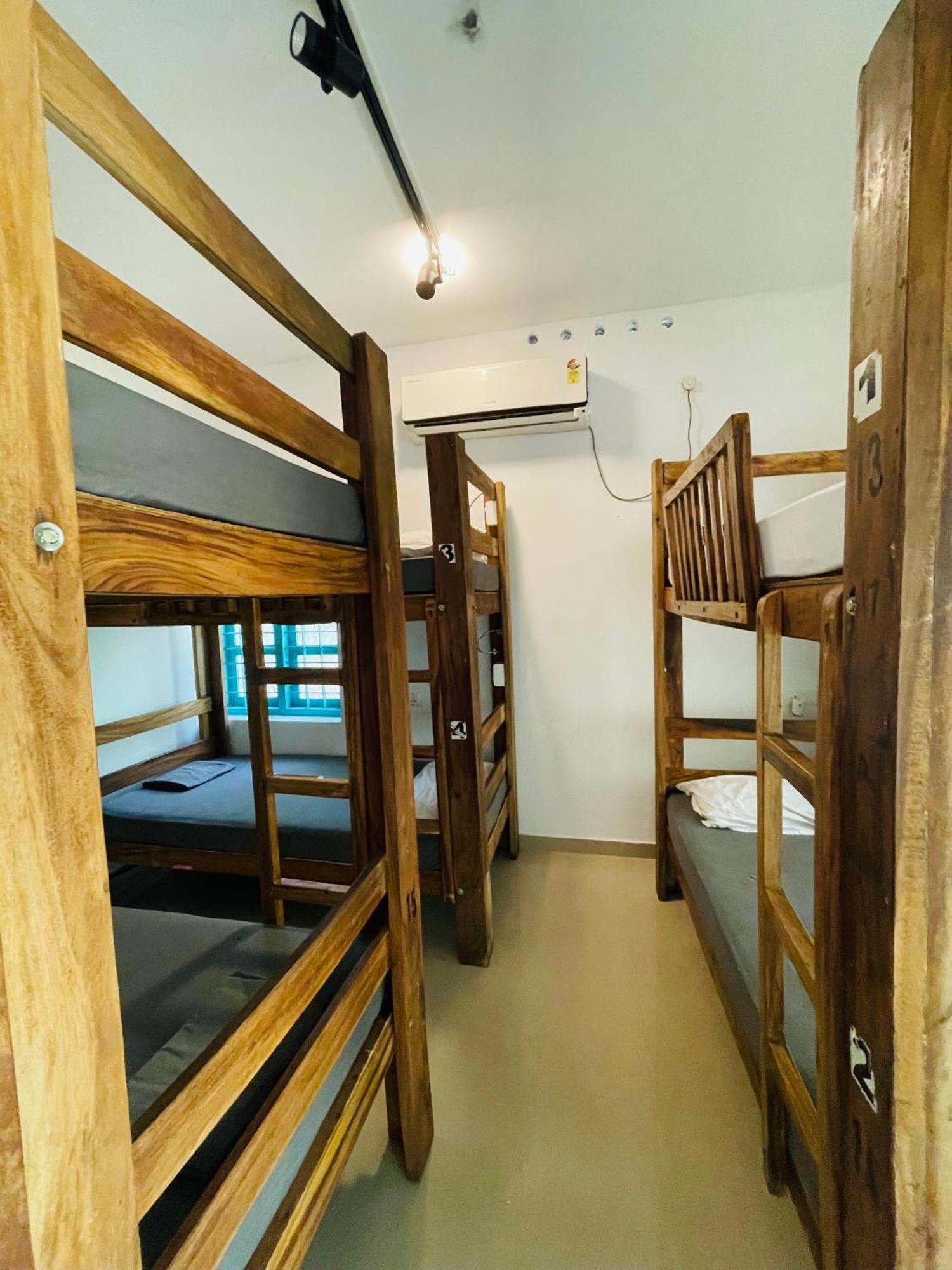 6-Bed Mixed Dormitory Room